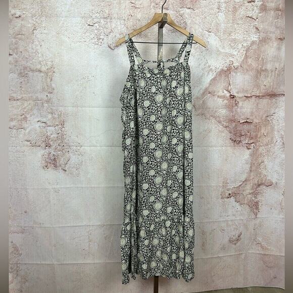 OLD NAVY ruffled hem prairie maxi dress size 3X black white hippie boho floral - Picture 2 of 7